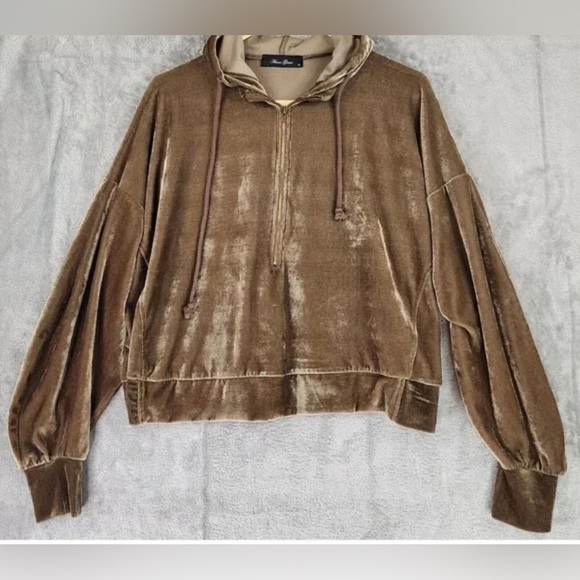 Anthropologie Jackets & Blazers - Anna Grace Velvet Women’s Zip-Up Jacket